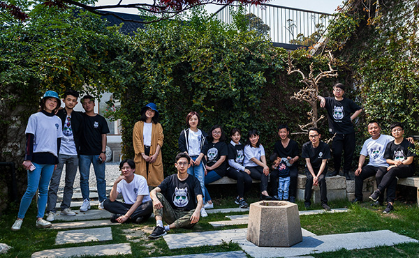 太湖之濱：Forever Young